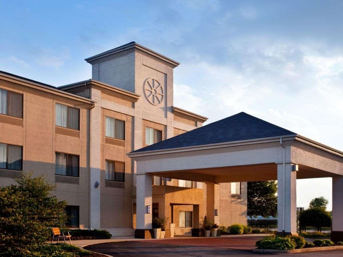 Baymont By Wyndham Merrillville Exteriör bild