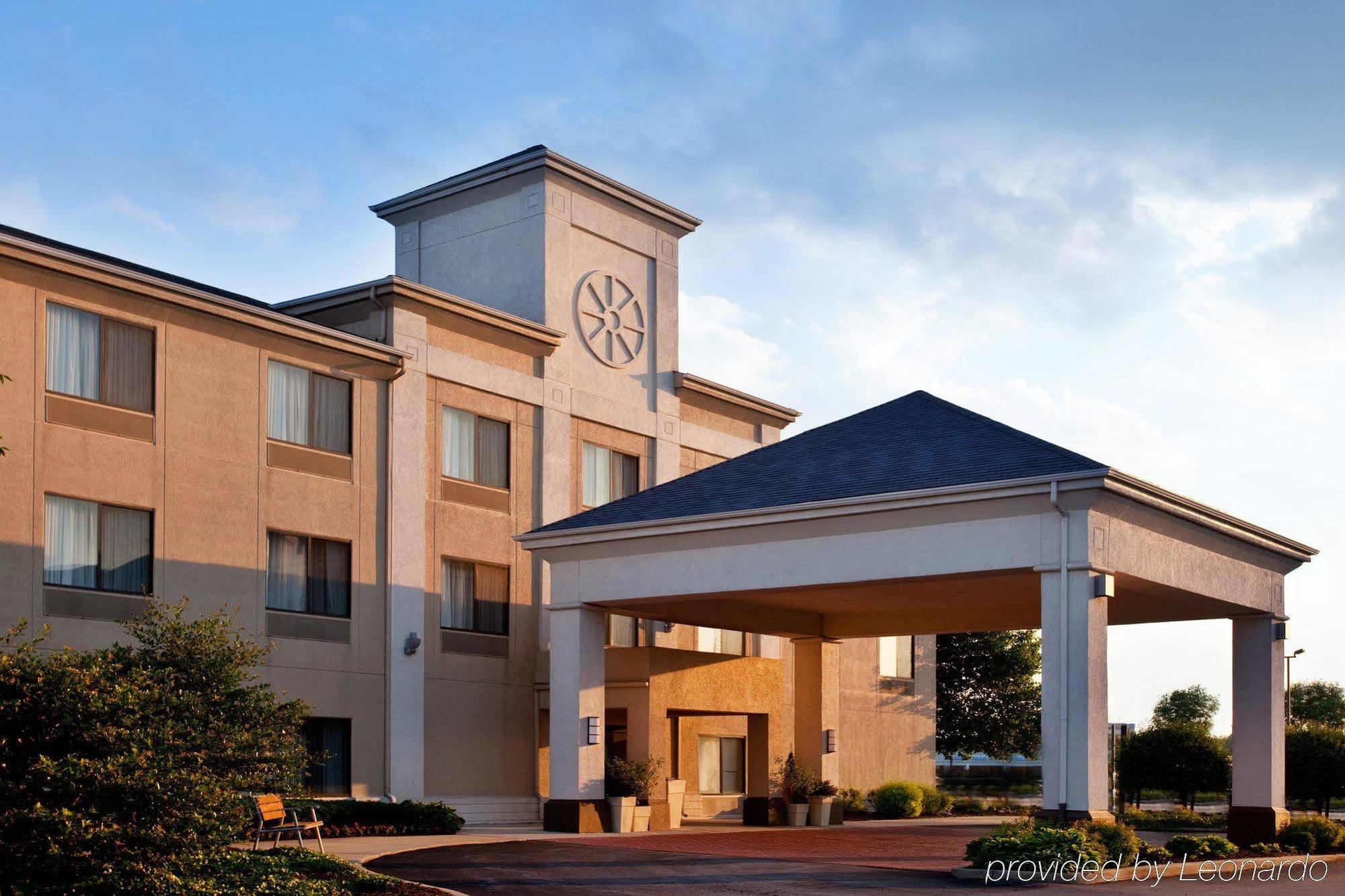 Baymont By Wyndham Merrillville Exteriör bild